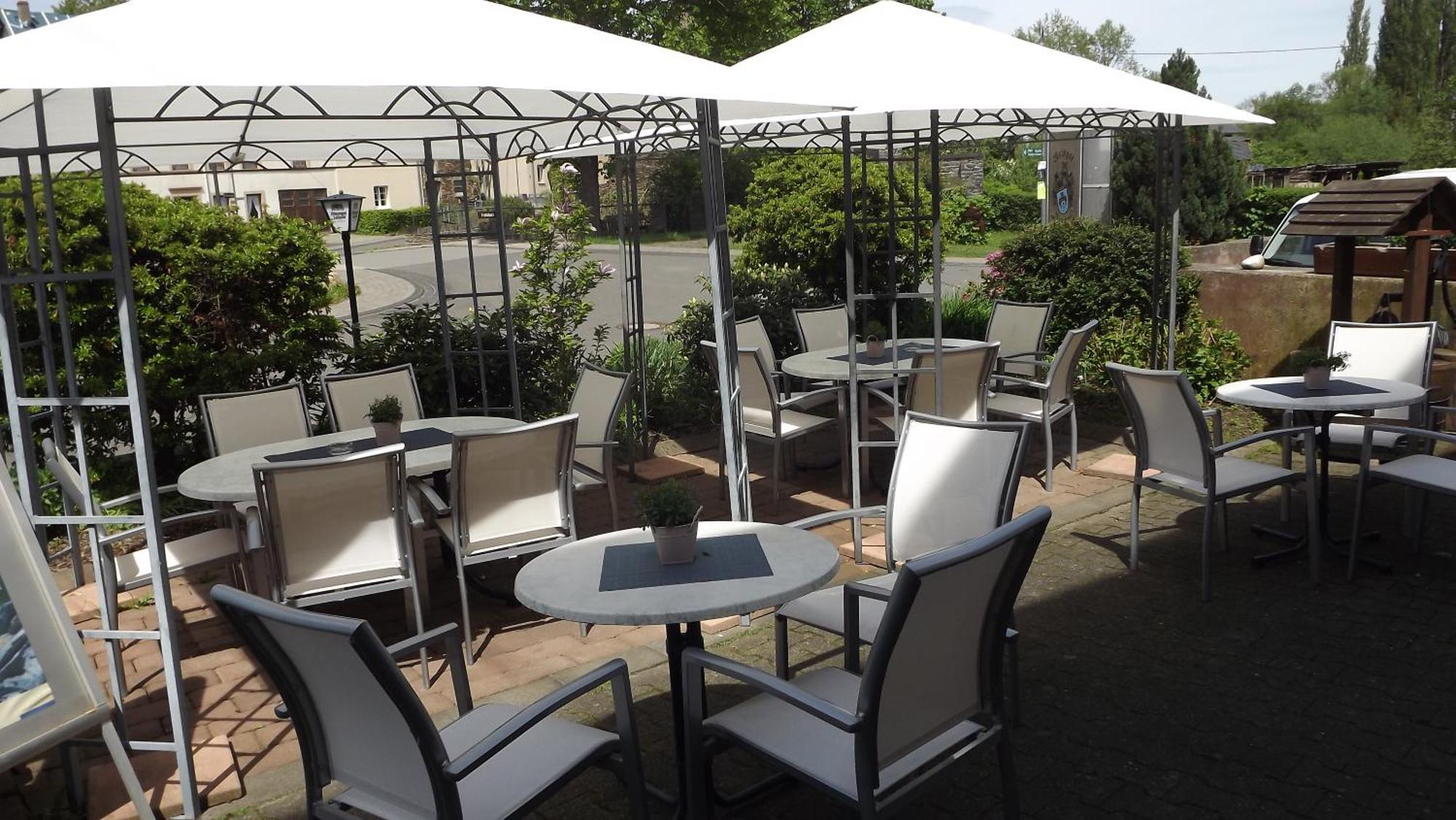 Burgen Ferienweingut & Gutsrestaurant Beckerアパートメント エクステリア 写真